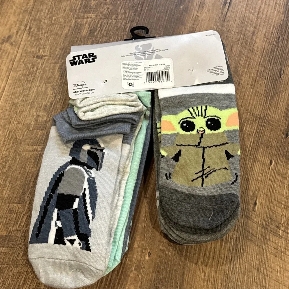 Star Wars Yoda The‎ Mandalorian Women's No Show Socks 10-Pack C14